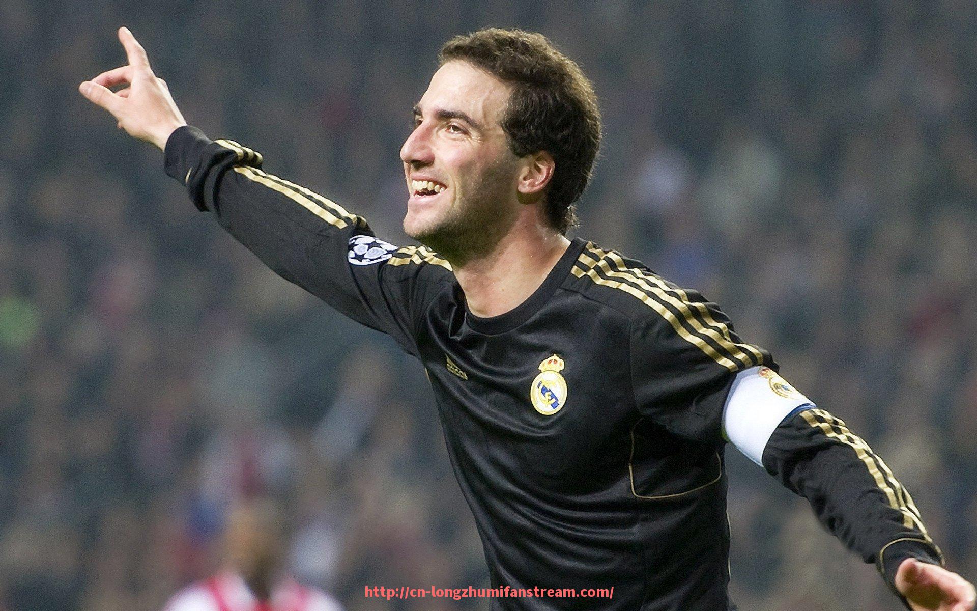 龙珠直播-曼城世俱杯替补球员名单及其关键作用分析